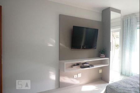 Casa à venda com 200m², 3 quartos e 3 vagas Casa à venda com 200m², 3 quartos e 3 vagasSuíte