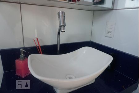 Casa à venda com 200m², 3 quartos e 3 vagas Casa à venda com 200m², 3 quartos e 3 vagasBanheiro da Suíte