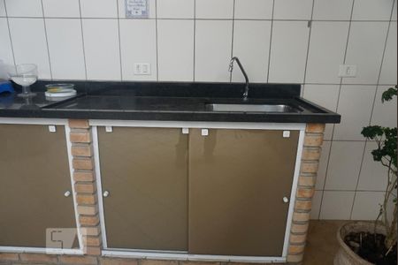 Casa à venda com 200m², 3 quartos e 3 vagas Casa à venda com 200m², 3 quartos e 3 vagasÁrea Gourmet com churrasqueira