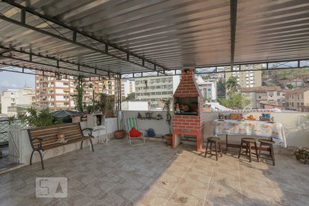 Casa à venda com 188m², 3 quartos e 1 vagaTerraço