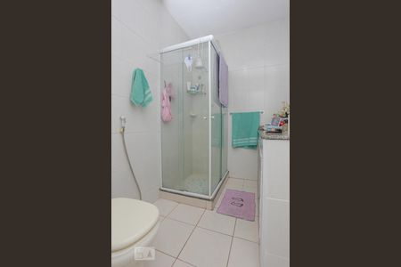 Casa à venda com 188m², 3 quartos e 1 vagaBanheiro Social