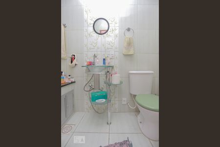 Casa à venda com 188m², 3 quartos e 1 vagaBanheiro Social 2