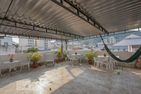 Casa à venda com 188m², 3 quartos e 1 vagaTerraço