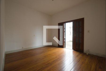 Quarto 1 de casa à venda com 2 quartos, 120m² em Cambuci, São Paulo