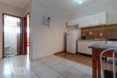 Sala e Cozinha de apartamento para alugar com 1 quarto, 34m² em Cidade Universitária, Campinas