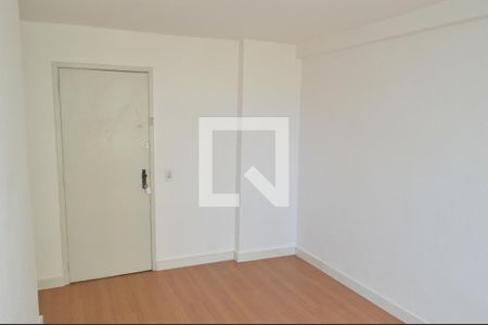 Sala de apartamento para alugar com 2 quartos, 65m² em Taquara, Rio de Janeiro