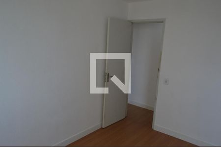 Quarto 1 de apartamento para alugar com 2 quartos, 65m² em Taquara, Rio de Janeiro