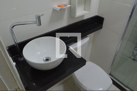 Apartamento para alugar com 65m², 2 quartos e 1 vagaBanheiro
