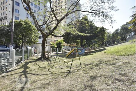Apartamento para alugar com 65m², 2 quartos e 1 vagaÁrea Comum - Playground