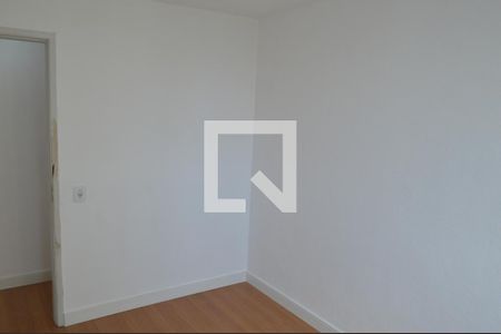 Quarto 1 de apartamento para alugar com 2 quartos, 65m² em Taquara, Rio de Janeiro