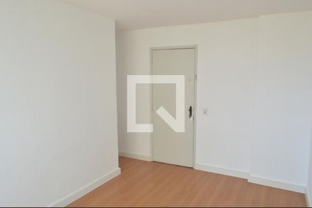Sala de apartamento para alugar com 2 quartos, 65m² em Taquara, Rio de Janeiro