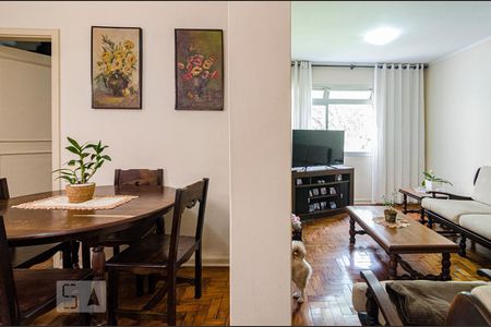 Sala de apartamento para alugar com 3 quartos, 77m² em Alto de Pinheiros, São Paulo