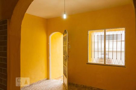 Casa para alugar com 85m², 2 quartos e sem vaga Casa para alugar com 85m², 2 quartos e sem vagaSala