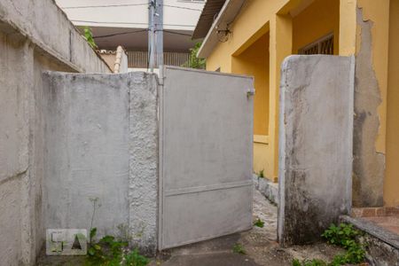 Casa para alugar com 85m², 2 quartos e sem vaga Casa para alugar com 85m², 2 quartos e sem vagaQuintal