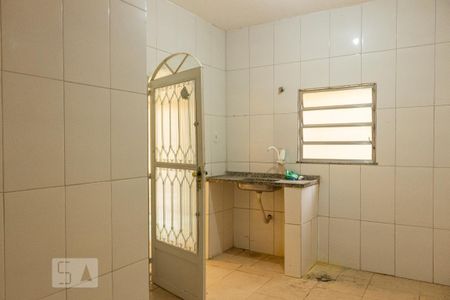 Casa para alugar com 85m², 2 quartos e sem vaga Casa para alugar com 85m², 2 quartos e sem vagaCozinha