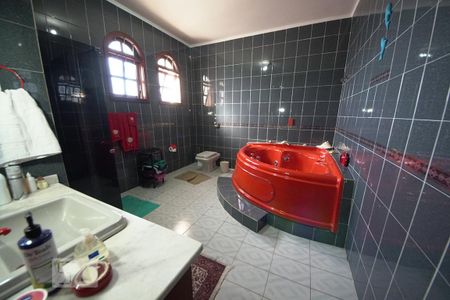 Casa para alugar com 500m², 5 quartos e 3 vagasBanheiro da Suíte