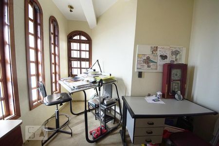 Casa para alugar com 500m², 5 quartos e 3 vagasEscritório