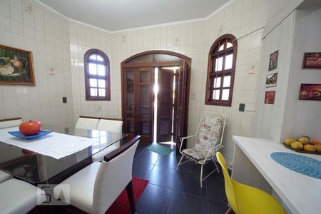 Casa para alugar com 500m², 5 quartos e 3 vagasCopa