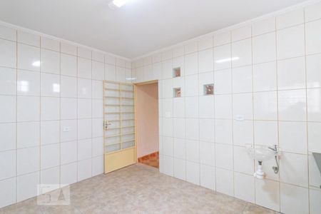 Apartamento à venda com 150m², 2 quartos e 2 vagasCozinha