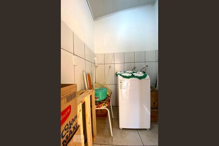 Casa à venda com 230m², 3 quartos e 5 vagasLavanderia