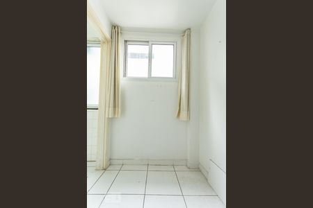 Apartamento à venda com 85m², 2 quartos e sem vagaQuarto Serviço