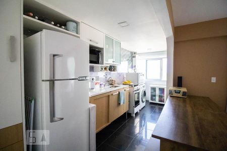 Apartamento para alugar com 100m², 2 quartos e 1 vaga Apartamento para alugar com 100m², 2 quartos e 1 vagaCozinha