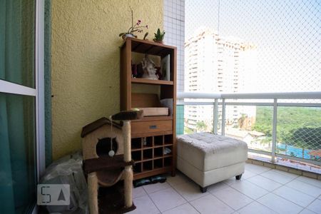 Apartamento para alugar com 100m², 2 quartos e 1 vaga Apartamento para alugar com 100m², 2 quartos e 1 vagaVaranda da Sala