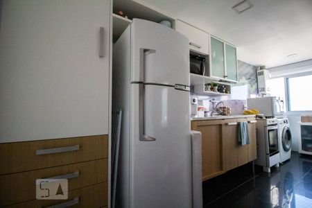 Apartamento para alugar com 100m², 2 quartos e 1 vaga Apartamento para alugar com 100m², 2 quartos e 1 vagaCozinha