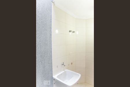 Casa de condomínio à venda com 80m², 3 quartos e 1 vagaÁrea de Serviço