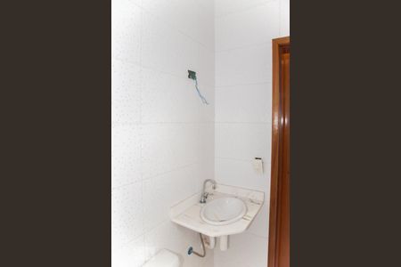 Casa de condomínio à venda com 80m², 3 quartos e 1 vagaBanheiro da Suite 1