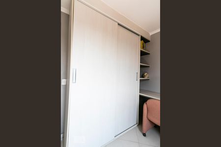 Apartamento à venda com 45m², 2 quartos e 1 vagaQuarto 2 - Armário