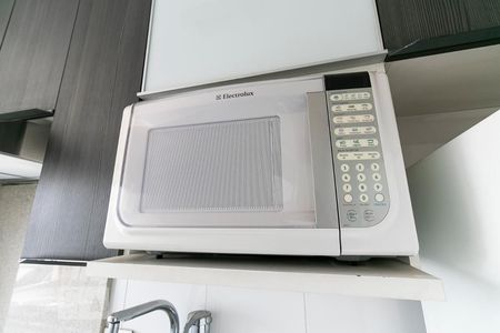 Apartamento à venda com 45m², 2 quartos e 1 vagaCozinha - Microondas
