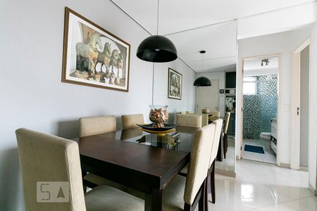 Sala - Mesa e Cadeiras de apartamento para alugar com 2 quartos, 45m² em Chácara Califórnia, São Paulo