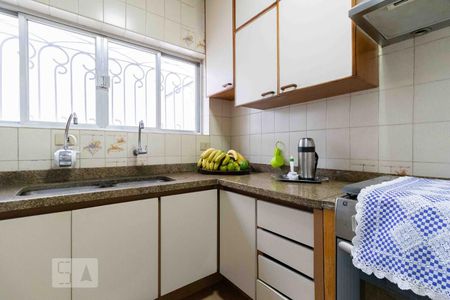 Casa à venda com 150m², 3 quartos e 2 vagasCozinha