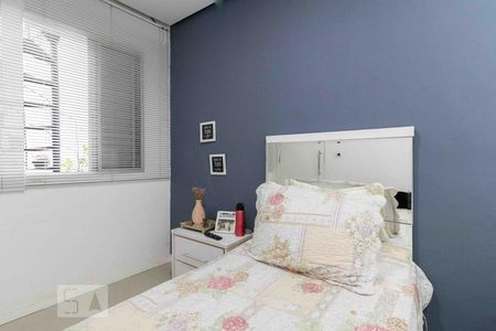 Casa à venda com 150m², 3 quartos e 2 vagasQuarto Externo