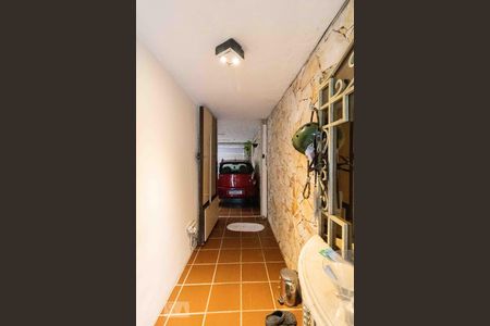 Casa à venda com 150m², 3 quartos e 2 vagasÁrea Externa - Lateral