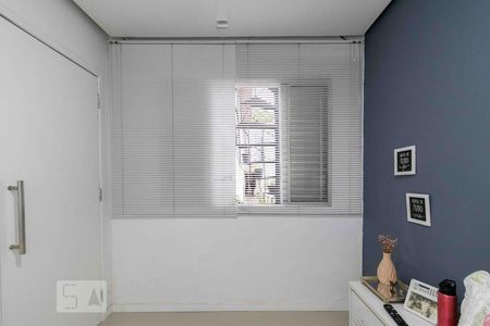 Casa à venda com 150m², 3 quartos e 2 vagasQuarto Externo