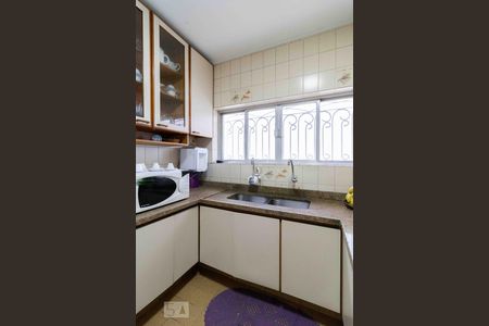 Casa à venda com 150m², 3 quartos e 2 vagasCozinha