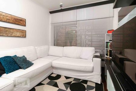 Sala de casa à venda com 3 quartos, 150m² em Quinta da Paineira, São Paulo