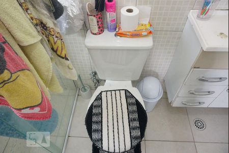 Casa à venda com 134m², 2 quartos e 1 vaga Casa à venda com 134m², 2 quartos e 1 vagaBanheiro da Suíte 1