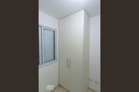 Quarto 1 de apartamento para alugar com 2 quartos, 45m² em Penha de França, São Paulo