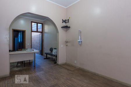 Sala de casa à venda com 6 quartos, 150m² em Floresta, Porto Alegre