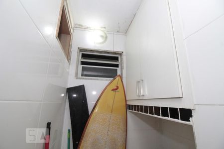 Apartamento à venda com 163m², 3 quartos e 1 vagaÁrea de Serviço