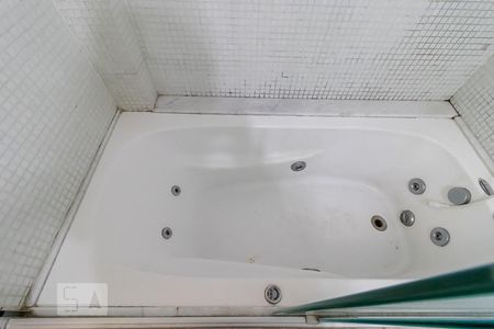 Apartamento à venda com 84m², 3 quartos e 1 vaga Apartamento à venda com 84m², 3 quartos e 1 vagaBanheiro da Suíte