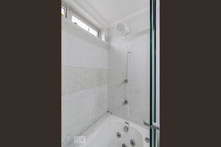 Apartamento à venda com 84m², 3 quartos e 1 vaga Apartamento à venda com 84m², 3 quartos e 1 vagaBanheiro da Suíte