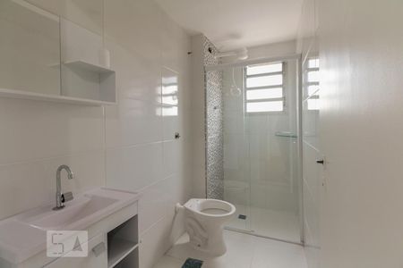 Banheiro  de apartamento para alugar com 1 quarto, 35m² em Mooca, São Paulo