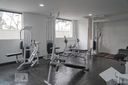 Apartamento à venda com 196m², 4 quartos e 2 vagasAcademia