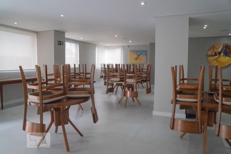 Apartamento à venda com 196m², 4 quartos e 2 vagasÁrea comum - Salão de festas