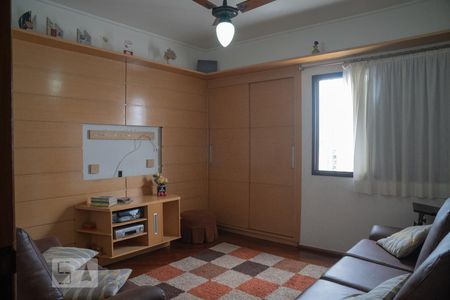 Apartamento à venda com 196m², 4 quartos e 2 vagasQuarto 