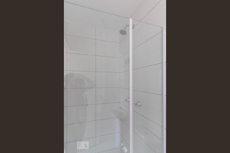 Apartamento à venda com 45m², 2 quartos e sem vaga Apartamento à venda com 45m², 2 quartos e sem vagaBanheiro